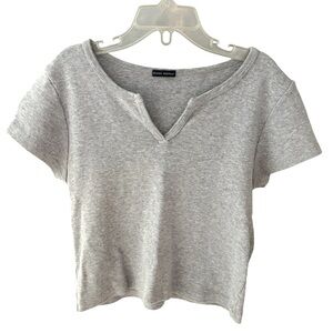 Brandy Melville Light Gray Short Sleeve Tee